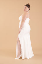 Load image into Gallery viewer, Naomi Gown - Ivory
